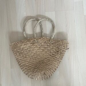Straw purse